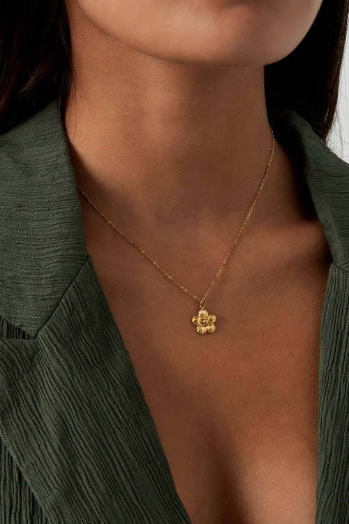 daisy necklace