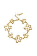 Bracelet with coral-shaped playful flowers in varying sizes