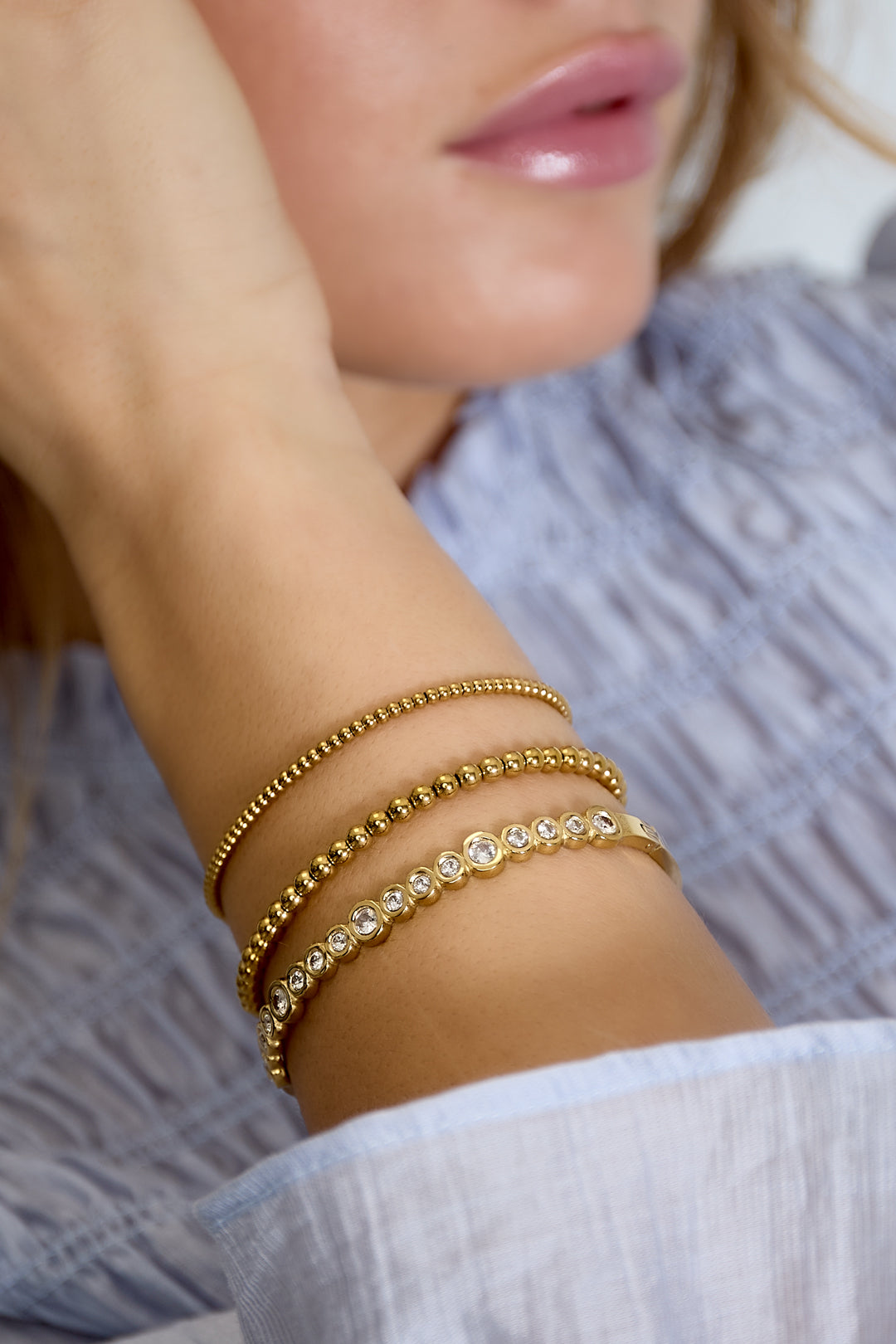 Bangle bracelet round stones